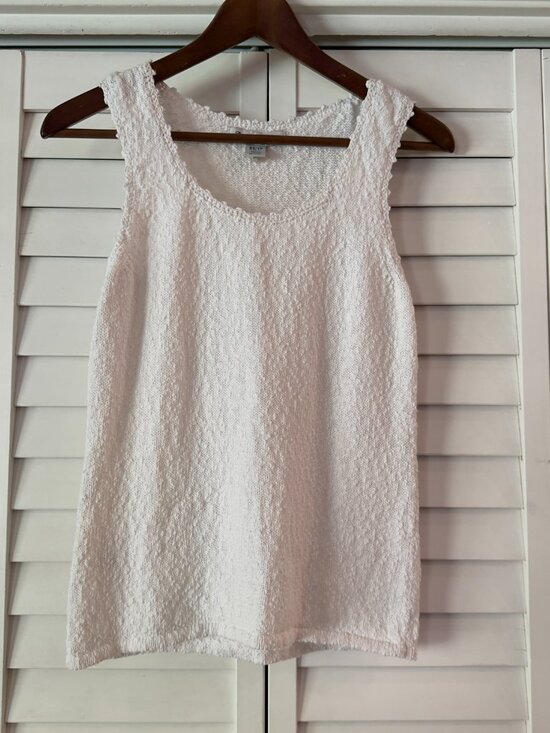 Tommy Bahama Tops - Tommy Bahama Waters Edge Scoop Neck Sweater Tank Top White - Size XS